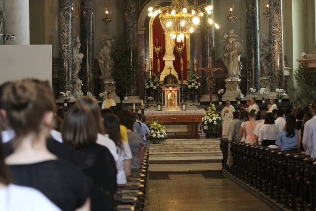 Eucharystia na piątkę z plusem