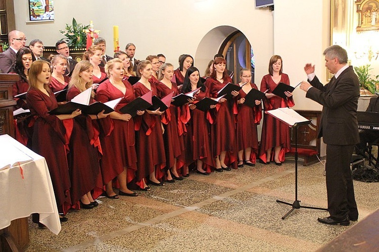 Koncert i ciastka dla budowy hospicjum