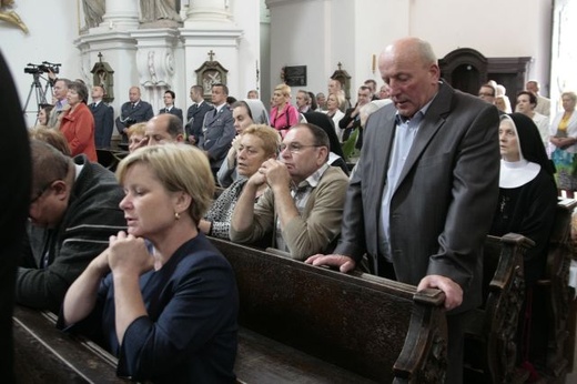 Ogłoszenie bazyliki mniejszej w Legnickim Polu