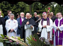 Andrzej Dziewit został pochowany 2 czerwca na cmentarzu osobowickim we Wrocławiu