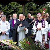 Andrzej Dziewit został pochowany 2 czerwca na cmentarzu osobowickim we Wrocławiu