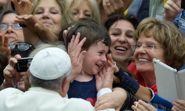 Franciszek: Kościół jest znakiem miłości