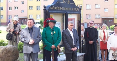 Tablica Wojtyły w Świdwinie