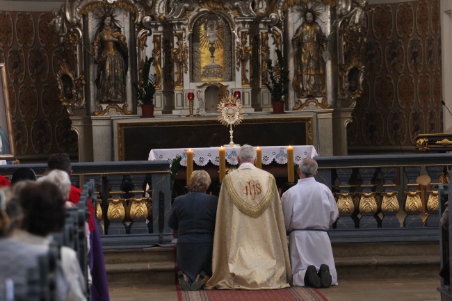 Krzeszów i Eucharystia