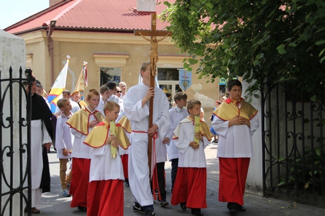 Tarnobrzeska procesja