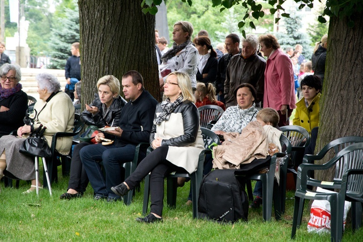 Piknik rodzinny w Okulicach