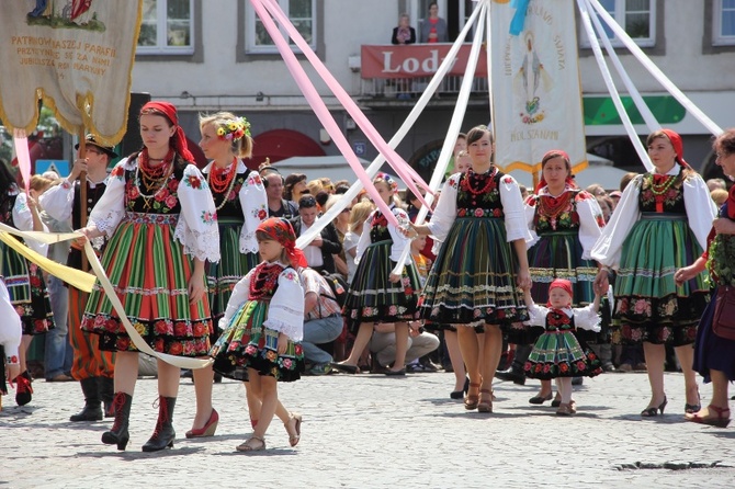 Procesja Bożego Ciała w Łowiczu - cz. 1