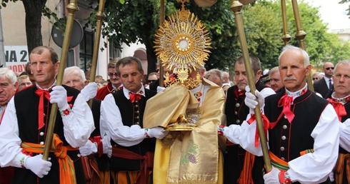 Procesja Bożego Ciała w Łowiczu - cz. 2