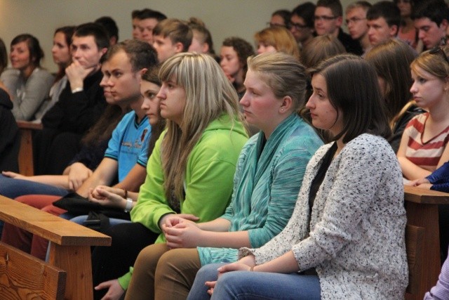 Spotkanie młodzieży w Rokitnie - część I