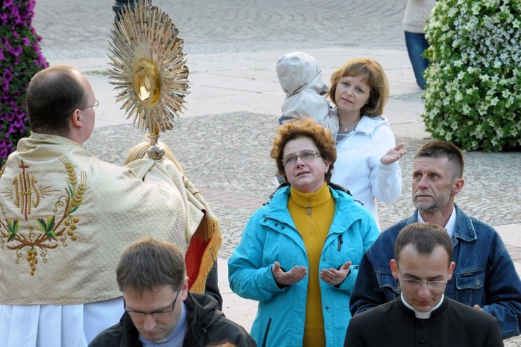 Koncert uwielbienia - adoracja