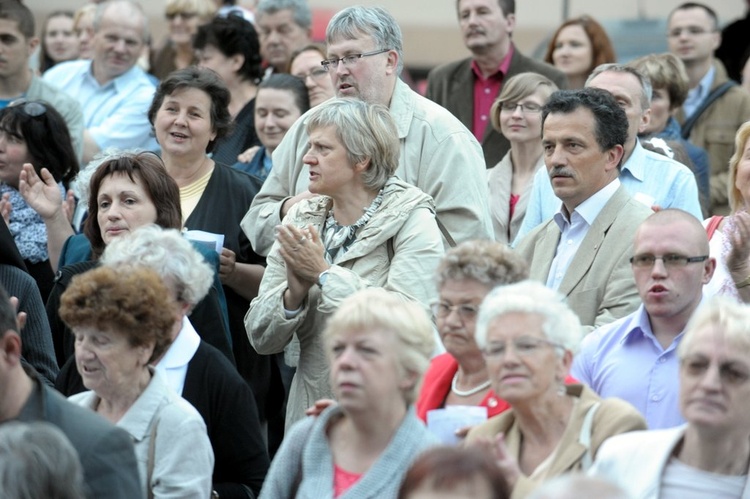 Koncert uwielbienia - po adoracji