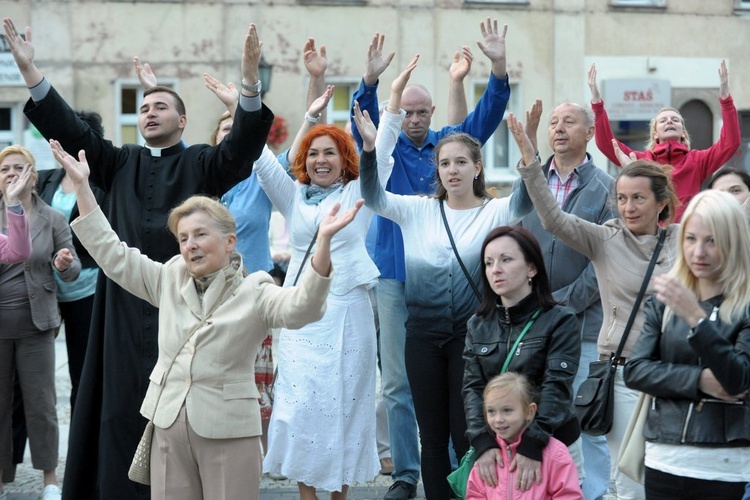 Koncert uwielbienia - po adoracji