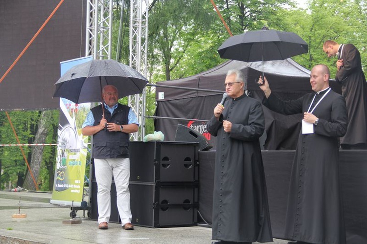 Archidiecezjalne Święto Młodych 2014 cz.I