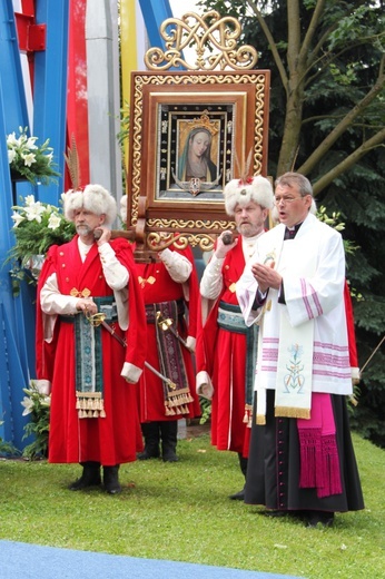 25. lecie koronacji obrazu Matki Bożej Cierpliwie Słuchającej - Msza (cześć II)