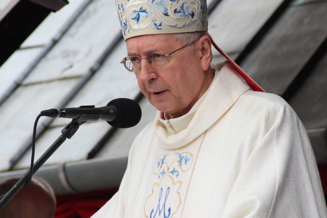 25. lecie koronacji obrazu Matki Bożej Cierpliwie Słuchającej - Msza (cześć II)