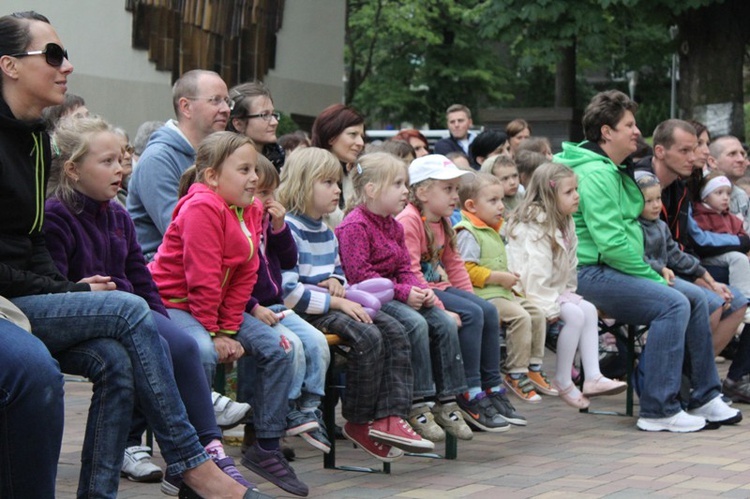 II Festyn Charytatywny dla Hospicjum św. Jana Pawła II