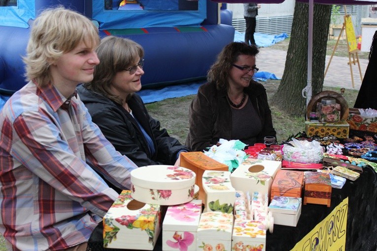 II Festyn Charytatywny dla Hospicjum św. Jana Pawła II