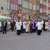 Abp Głódź: Solidaryzujemy się z prof. Chazanem 