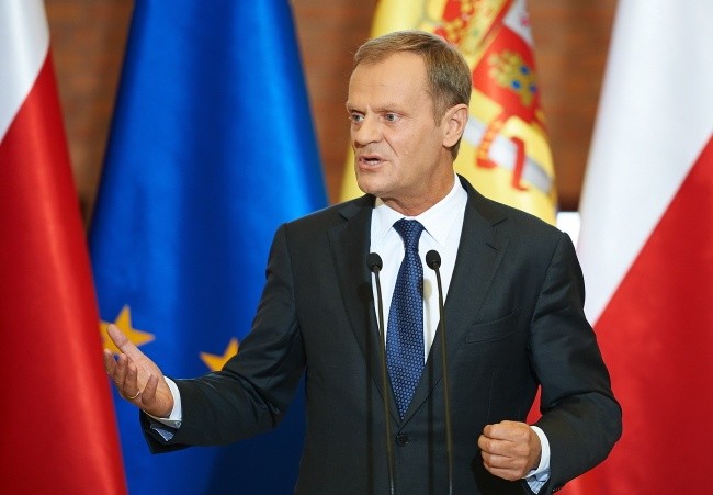 Tusk: To próba destabilizacji państwa