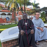 Bp Cyprian Lwanga Kizito powierzył polskim franciszkanom (na zdjęciu o. Wojciech Ulman) opiekę nad miejscami męczeństwa