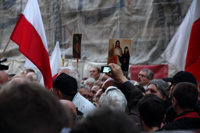 Protest przeciwko "Golgota Picnic"