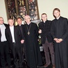 Spotkanie abp. Skworca z księżmi wyjeżdżającymi z Polski