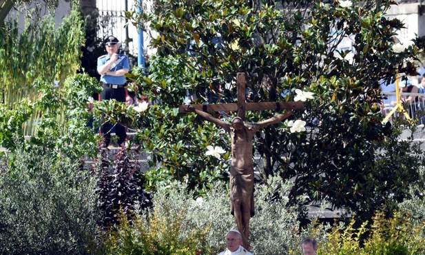 Papież: Niech niedziela będzie wolna od pracy