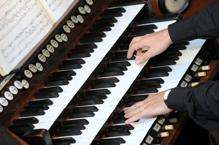 "Chorda Auxit" - koncert pierwszy