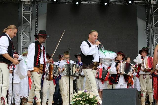 Koncert podsumowujący letnie warsztaty odbył się w amfiteatrze w Milówce