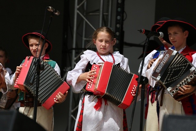 Koncert podopiecznych Fundacji Braci Golec w Milówce