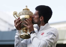 Djokovic triumfuje w Wimbledonie