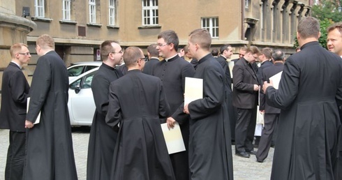Kolejne dekrety w archidiecezji