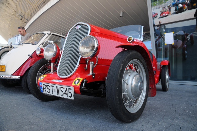 Międzynarodowy Rajd Pojazdów Zabytkowych "Krak 2014"