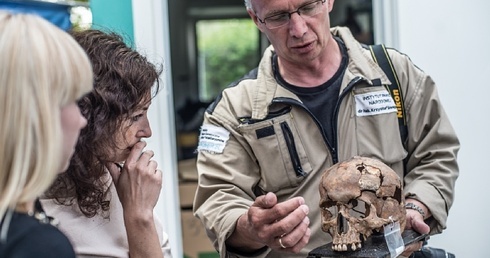 Policja wkroczyła na teren prac IPN. Dlaczego?
