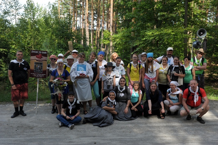 Do Rokitna - foto ks. R. Tomaszczuk