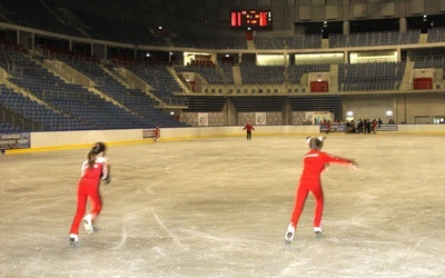 Curling na arenie