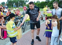  Każdy uczestnik otrzymał upominek