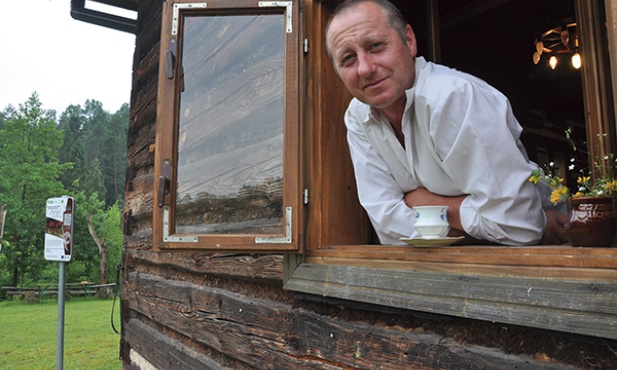  Na żniwach pojawia się coraz więcej ludzi, których nie znamy – mówi Mieczysław Solarz z „Paryi” 