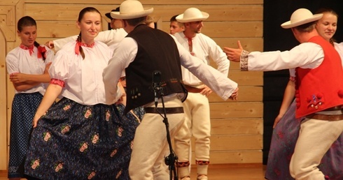 Przed nami 51. Tydzień Kultury Beskidzkiej na żywo - i retrospekcja poprzednich edycji na zdjęciach 