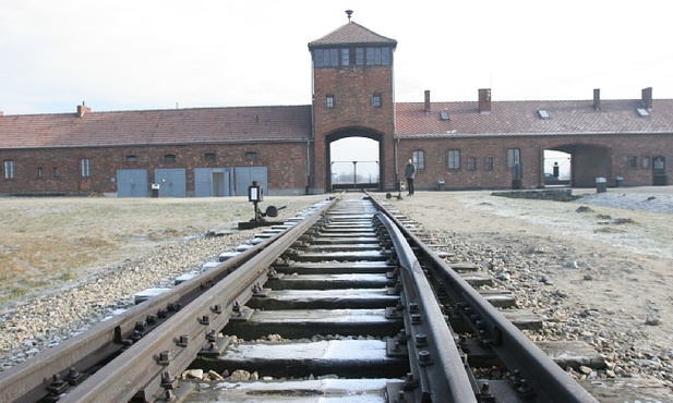 Palestyńska młodzież zwiedziła Auschwitz