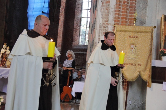 Święto Matki Bożej Szkaplerznej 