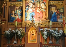 Fragment ołtarza z figurą św. Anny w Oleśnie