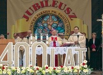 Rocznicowej Eucharystii przewodniczył bp Henryk Tomasik 