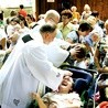  W trzeci dzień odpustu kapłani błogosławili dzieci