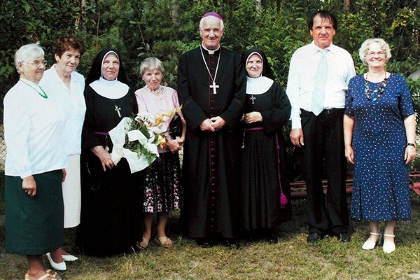  Rodzeństwo Deców w komplecie