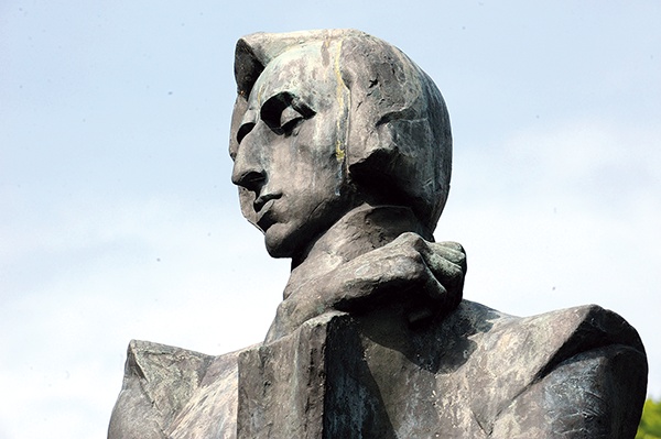 Pomnik Chopina  w parku Zdrojowym