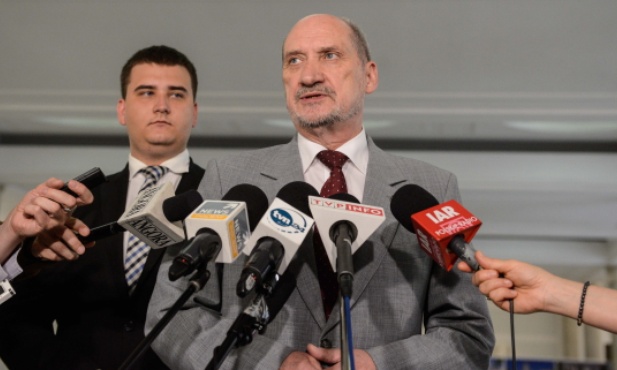 Macierewicz o komisji ds. likwidacji WSI