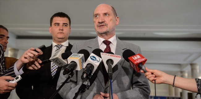 Macierewicz o komisji ds. likwidacji WSI