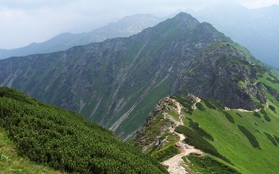 Tatry: Spadła 300 m, nic się jej nie stało