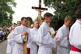 Wprowadzenie obrazu do kościoła w Wierzchosławicach 